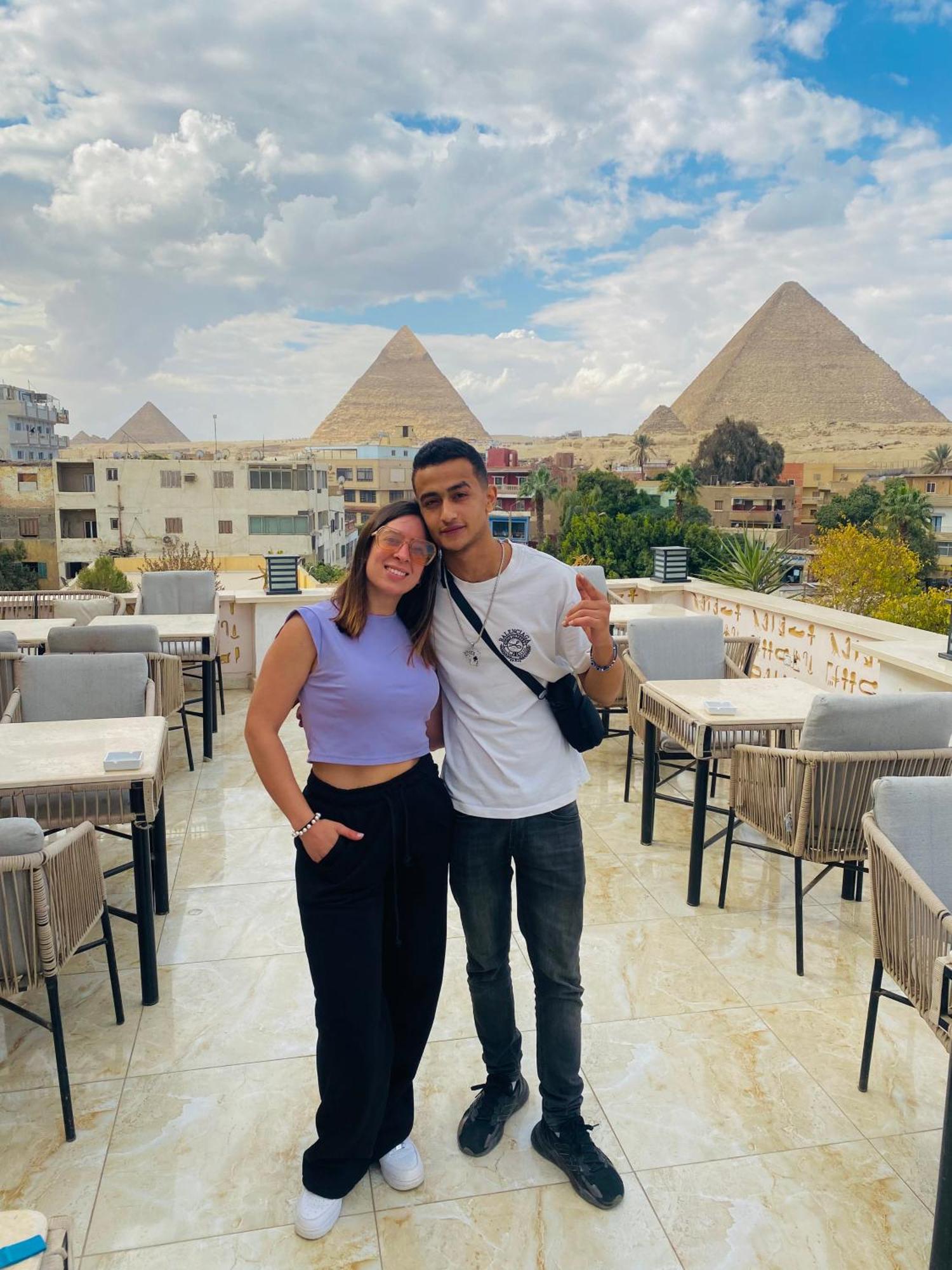Queen Ash Pyramid View Inn Kafret el-Gabal Buitenkant foto